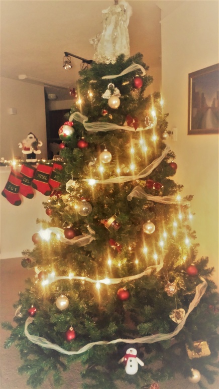 2016-christmas-tree